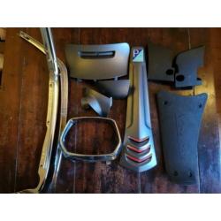 Vespa Sprint onderdelen grijs