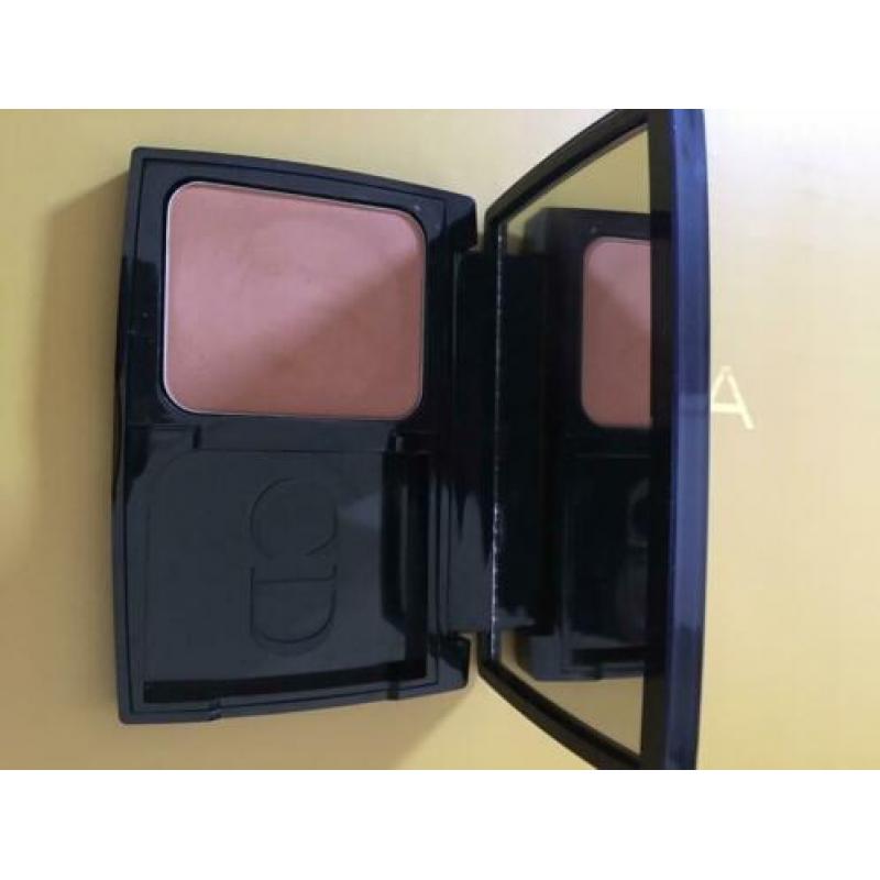 Lotje luxe make-up Dior Clinique