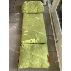 Smooff lounge kussen/matras. Groen. Inklapbaar 200 x 60 cm.