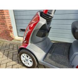Scootmobiel Drive Royale 4 Deluxe, incl. Luxe koffer.