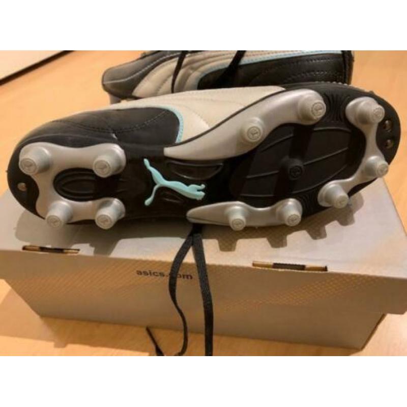 voetbalschoen