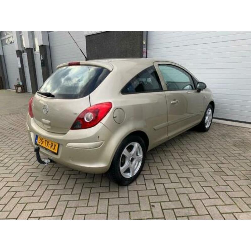 Opel Corsa 1.2-16V Enjoy Airco, Trekhaak, NAP