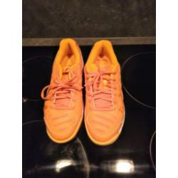 asics hockeyschoen maat 35