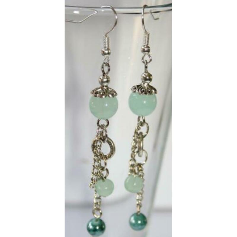 Oorbellen in mint en turmaline bleu