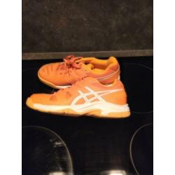 asics hockeyschoen maat 35