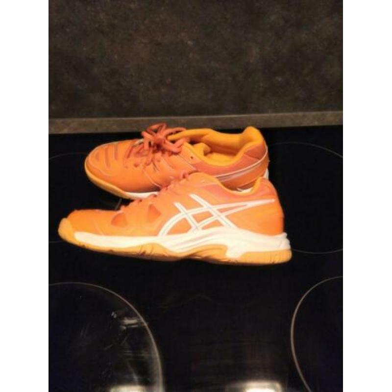 asics hockeyschoen maat 35