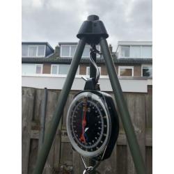 MAD 4-way Weeg driepoot met weeg bewaarzak en weegschaal