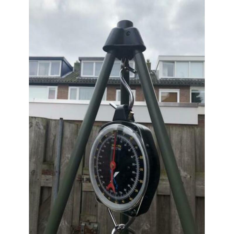 MAD 4-way Weeg driepoot met weeg bewaarzak en weegschaal