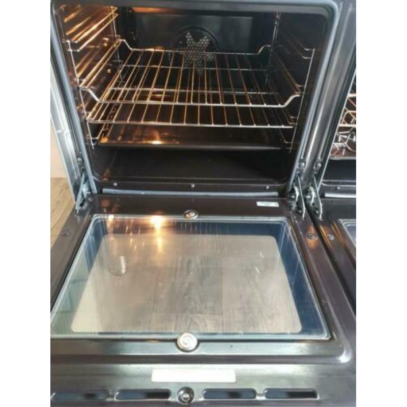 Zeer nette staat Keramische M-system Fornuis met twee ovens