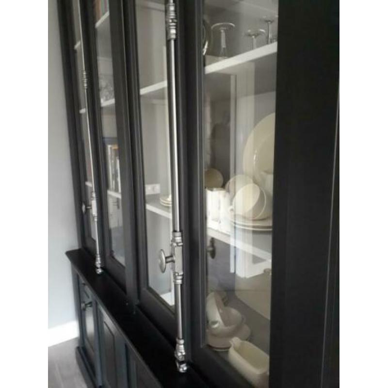 Landelijke zwarte buffetkast rb-collectie