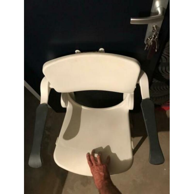 Douchestoel
