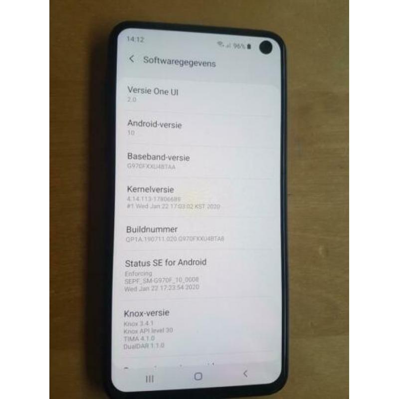 samsung S10e , nieuw staat , zwart