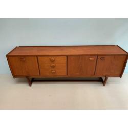 Vintage teak dressoir