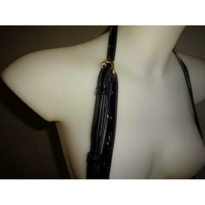 D4A Valentino chique schouder tas lak leer gouden accenten