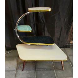 50 - 60 jaren tafel met 4 etage met boog div. kleuren