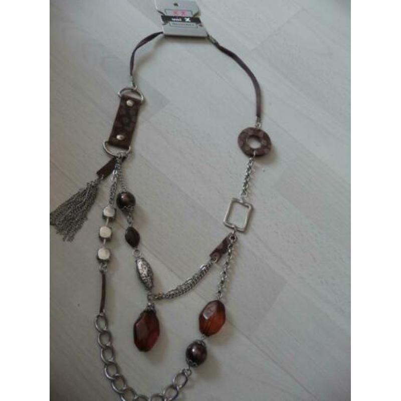3+1 SALE!! (3) Super aparte ketting van UNI-X