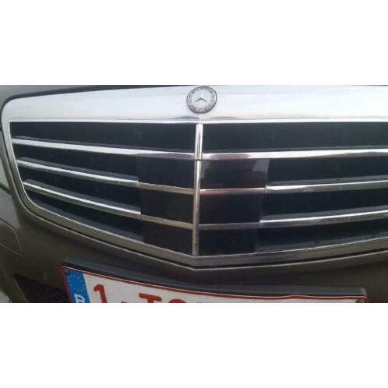 MERCEDES E 220 CDI AVANTGARDE (distronic plus)