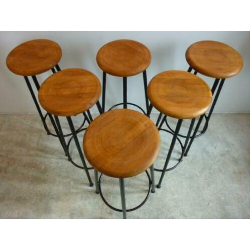 6x zware barkruk metaal hout industrieel vintage € 75,- p/st