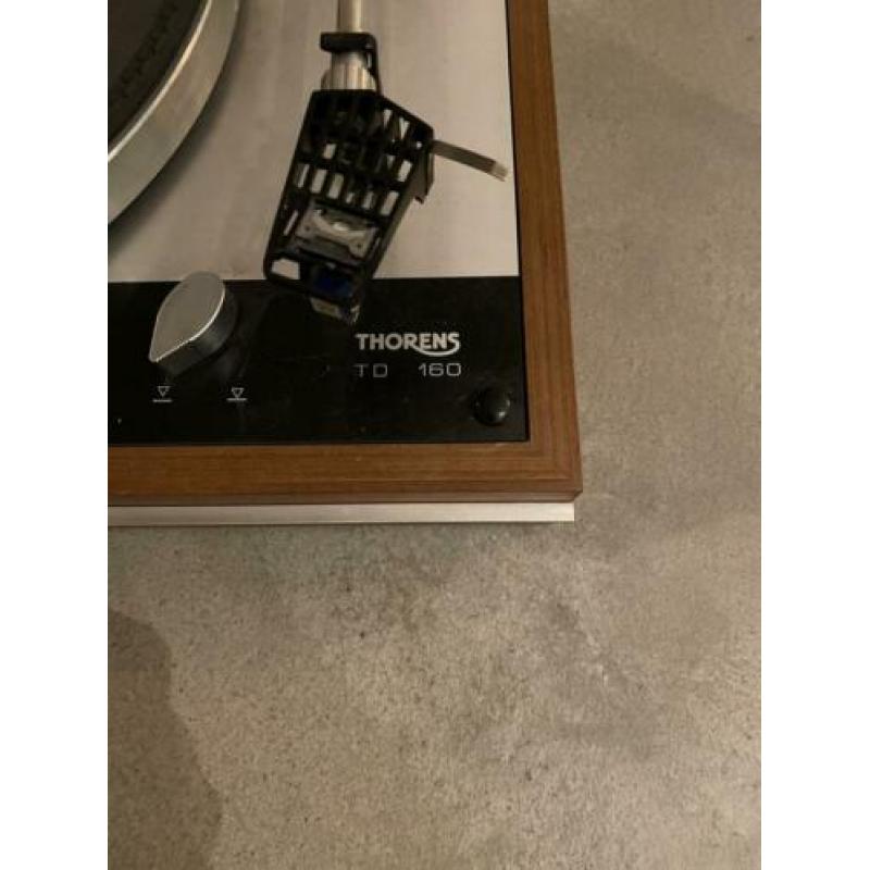 Thorens TD 160 platenspeler
