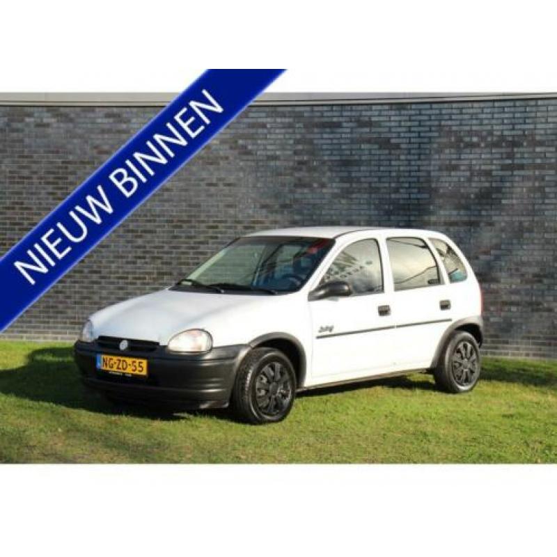 Opel Corsa 1.4i-16V Swing Automaat, Radio cd/mp3, 5-drs nieu