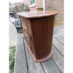 prachtig oud houten kastje voor opmaken make up 30 cm br 25