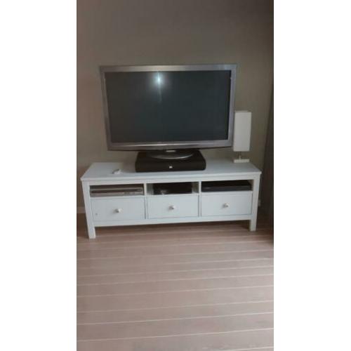 TV-meubel wit gebeitst