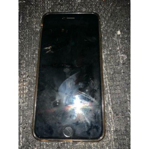Te koop iPhone 6s Plus 64 GB met nieuw scherm.