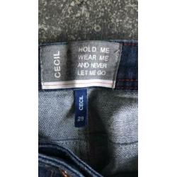 Jeans van Cecil maat 29