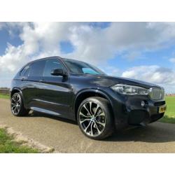 BMW X5 xDrive40d High Ex Head-Up 21 inch M-pakket Carbonschw
