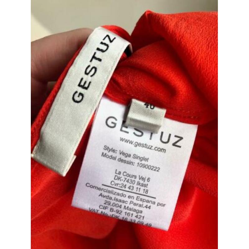 gestuz top zijde maat 40 rood