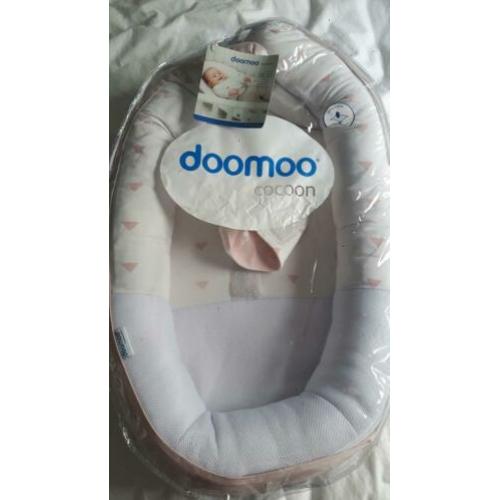 Babynestje Doomoo roze