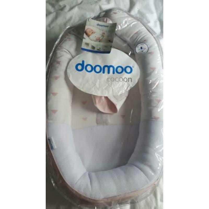 Babynestje Doomoo roze