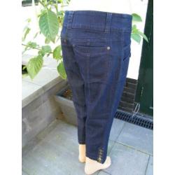 PROMISS Dames Broek Zwart Driekwart Maat 40