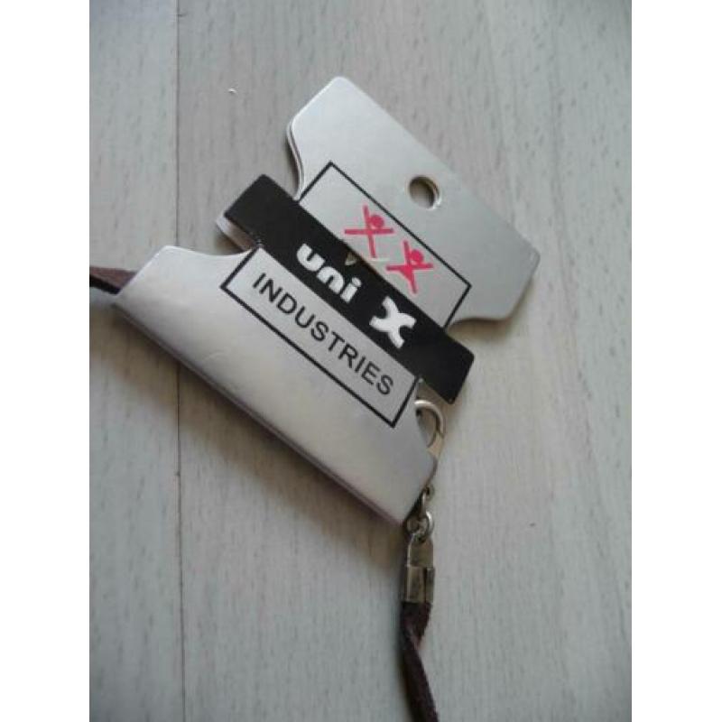 3+1 SALE!! (3) Super aparte ketting van UNI-X