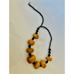Kralen ketting met natuurlijke gele stenen