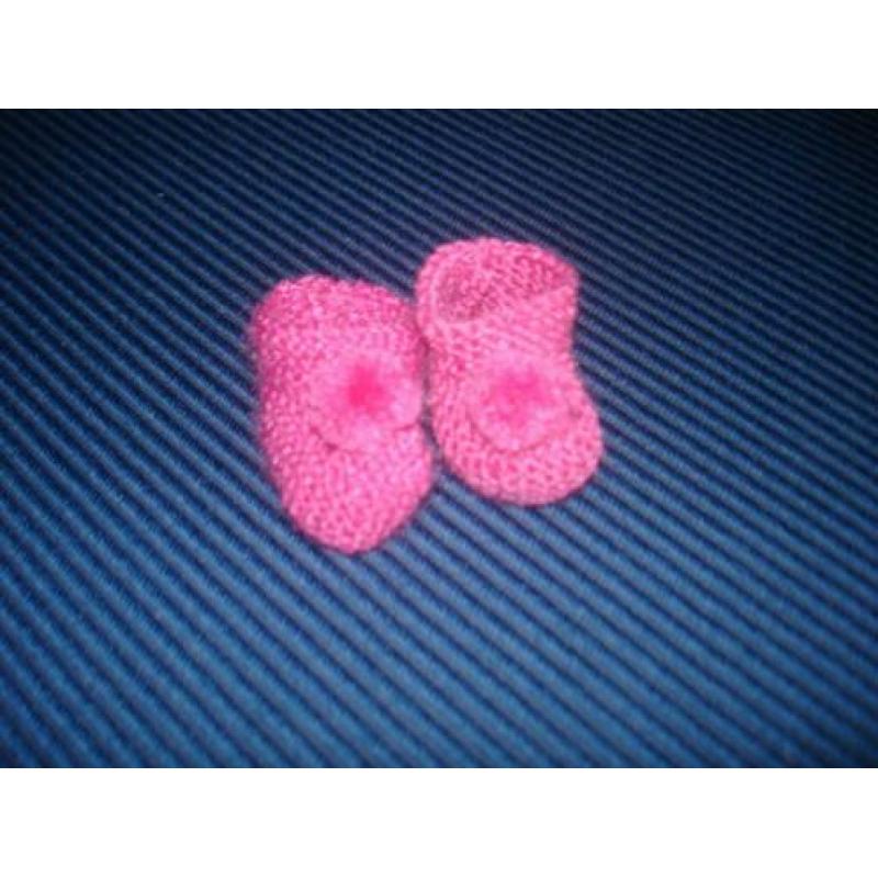 Poppenkleertjes - POPPENSLOFJES/PANTOFFELTJES