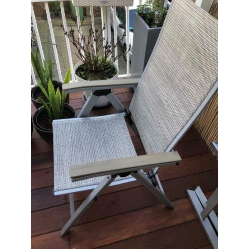 Garden table / Tuintafel + 4 chairs