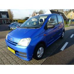 DAIHATSU Cuore 1.0 3Drs OSAKA Radio CD
