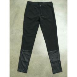 ZIP73 broek zwart travelstof maat 26 = 36 NIEUW