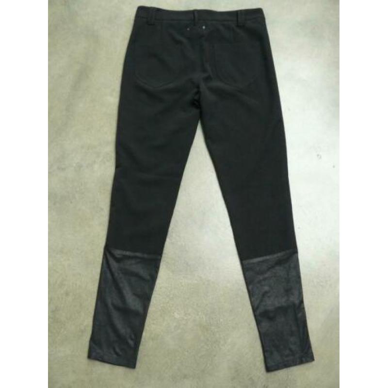 ZIP73 broek zwart travelstof maat 26 = 36 NIEUW