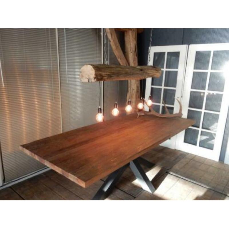Prachtige nieuwe Teak eettafel met matrix onderstel