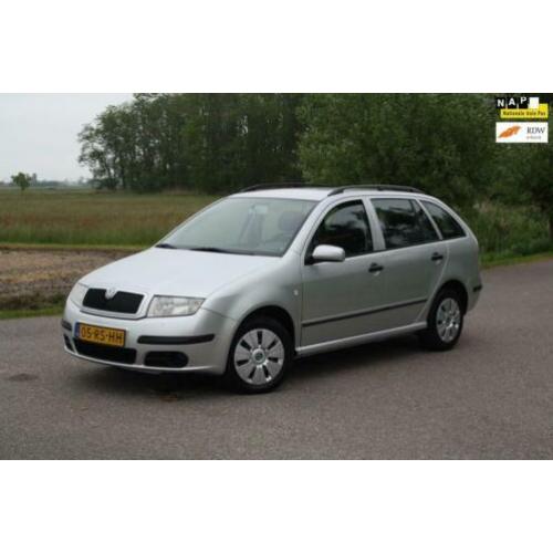 Skoda Fabia Combi 1.4-16V Ambiente AIRCO 75PK Cruise control