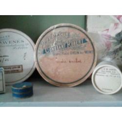 Oude apothekers/pillen/medicijnen doosjes