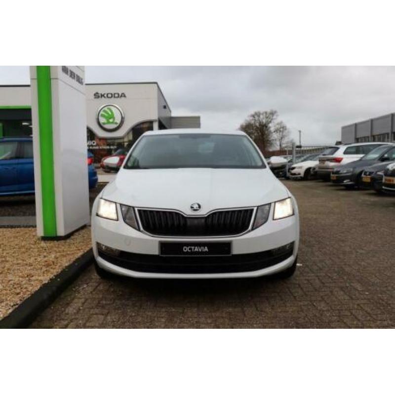 Skoda Octavia 1.6 TDI Greentech Ambition Business | Navigati