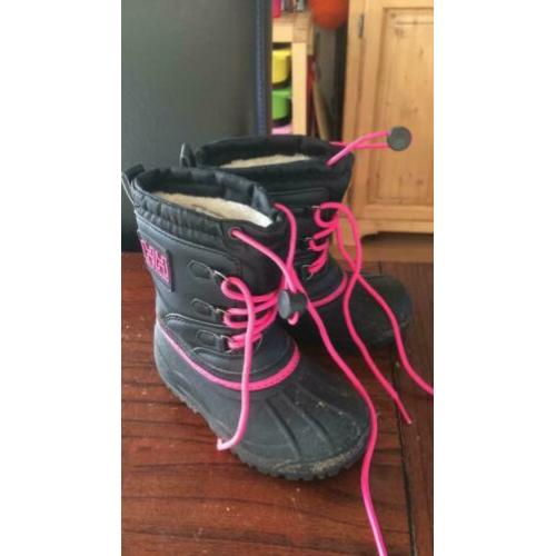 Snowboots maat 24