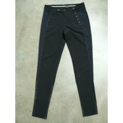 ZIP73 broek zwart travelstof maat 26 = 36 NIEUW