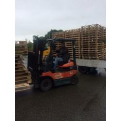 Pallets te koop gevraagd (blok, wegwerp, euro, cp & plastic)