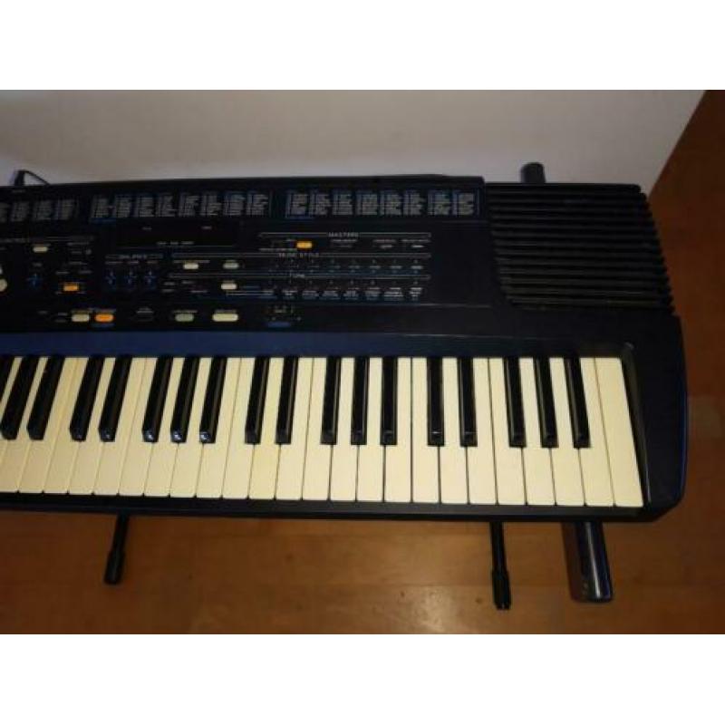 Roland E-16 intelligent synthesizer