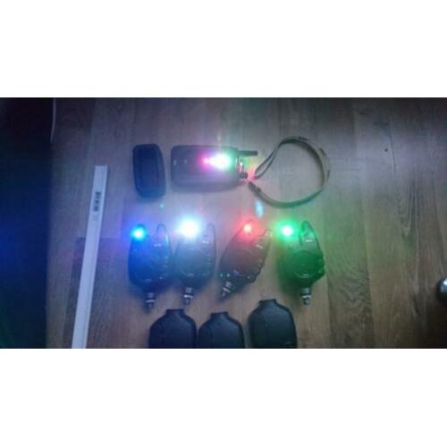 Fox ntxr zeer nette set 2+1/3+1/4+1 mogelijk