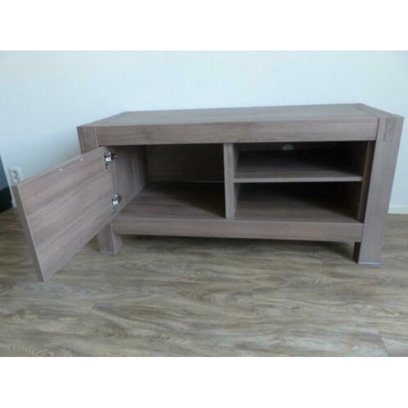 Mooi tv-dressoir te koop